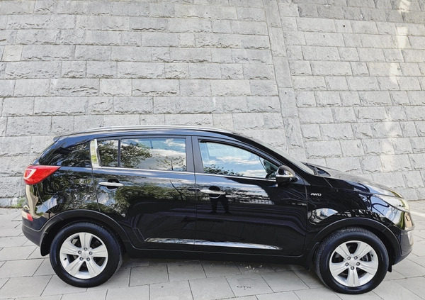 Kia Sportage cena 48900 przebieg: 211677, rok produkcji 2013 z Alwernia małe 781